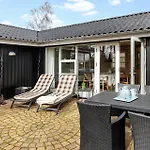 84301-ronde-strandlobervej-7